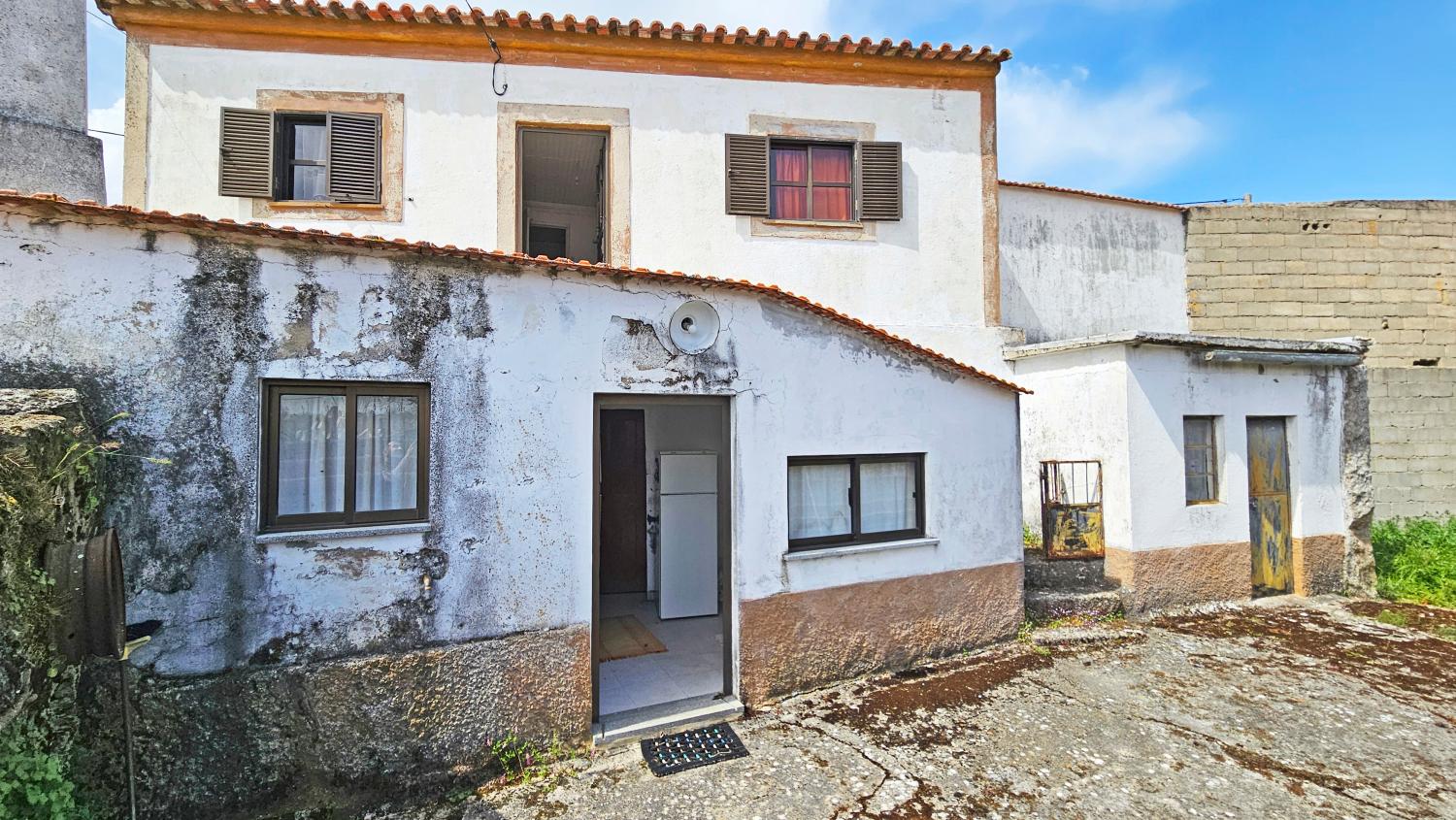  köpa hus Ade Almeida 5