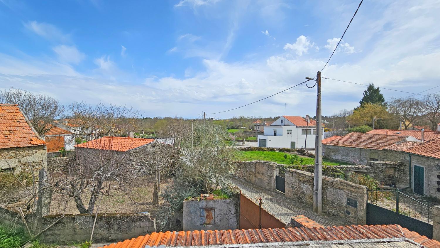  köpa hus Ade Almeida 18