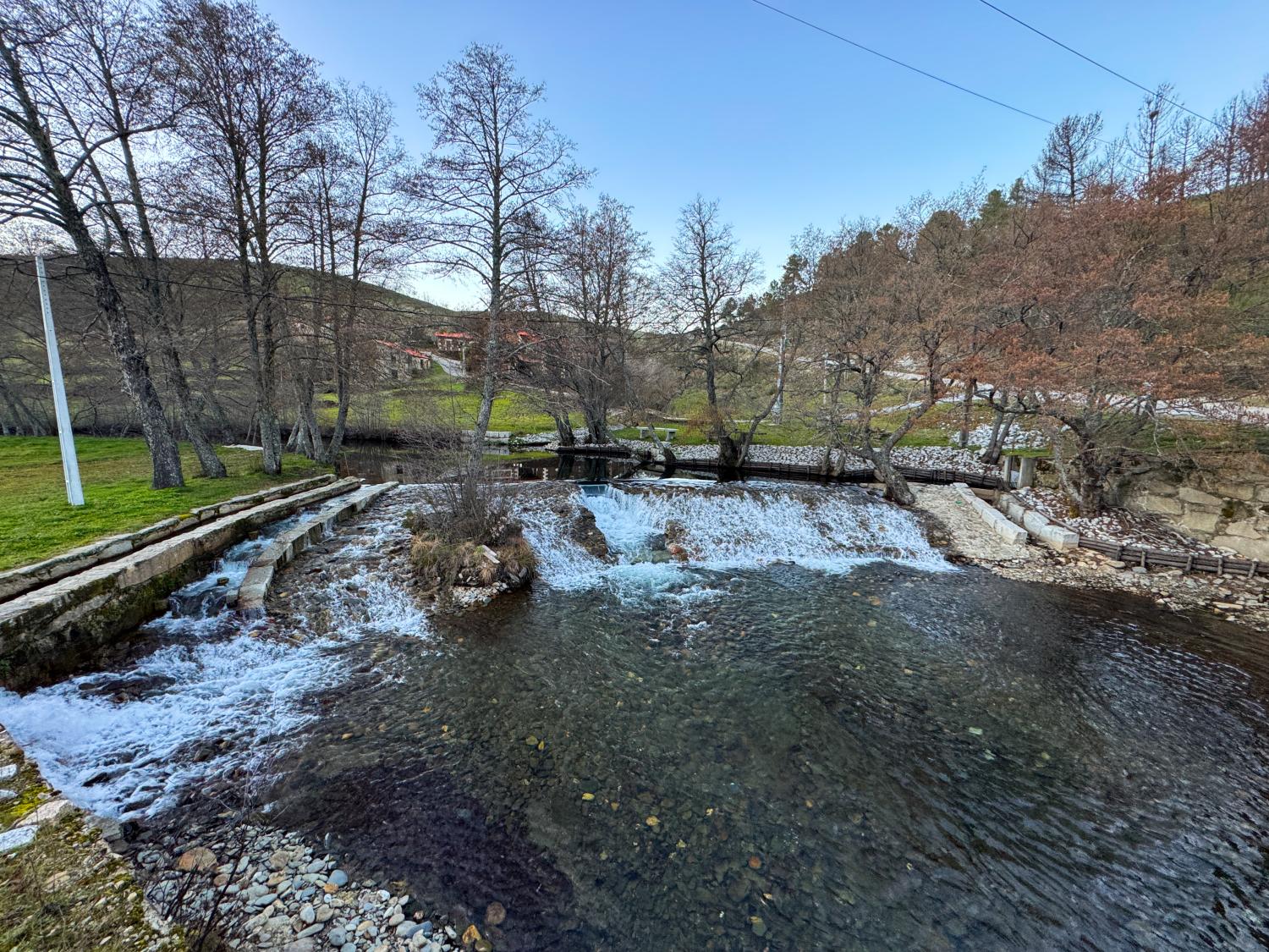  köpa byhus Quinta da Taberna Guarda 9