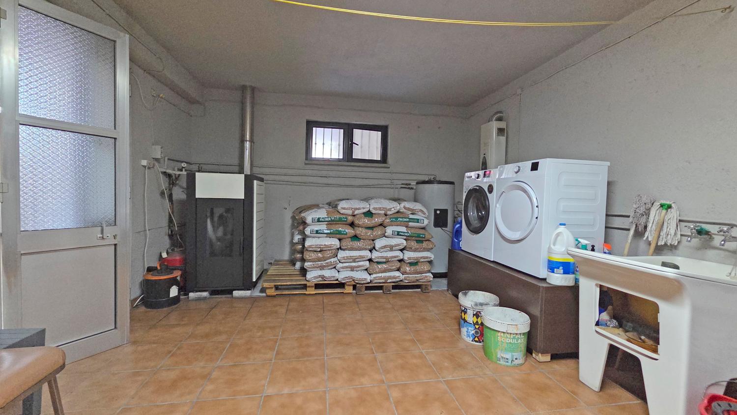  köpa hus São Paio Gouveia 44