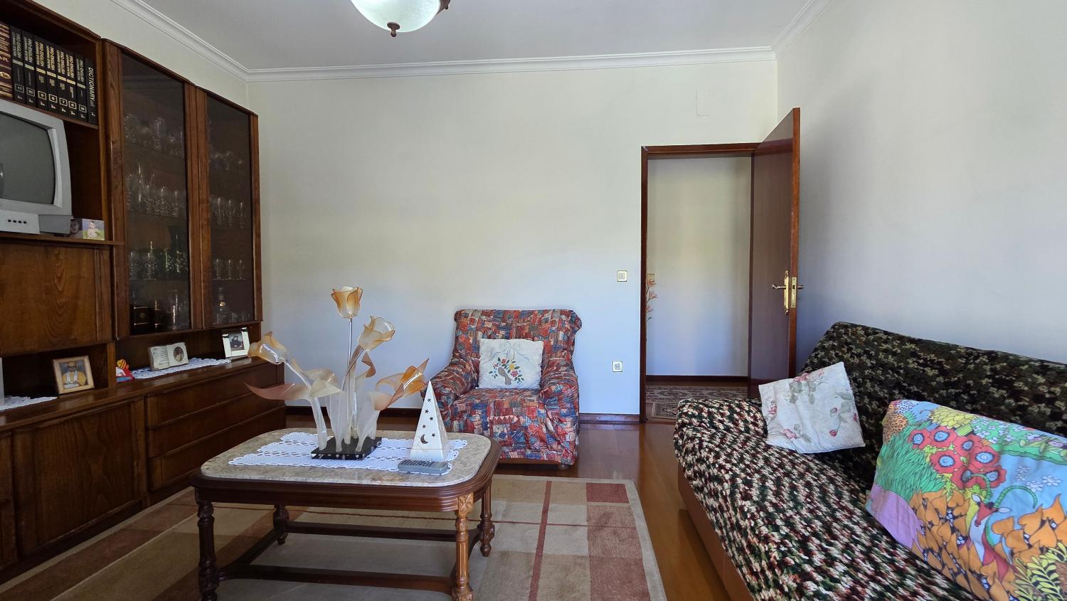  köpa hus São Paio Gouveia 35