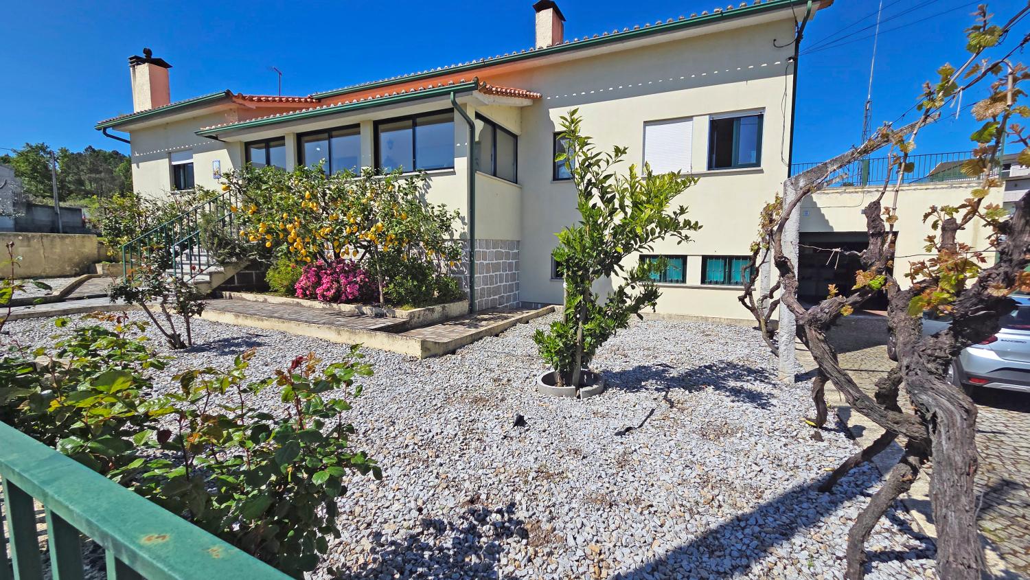 köpa hus São Paio Gouveia 3