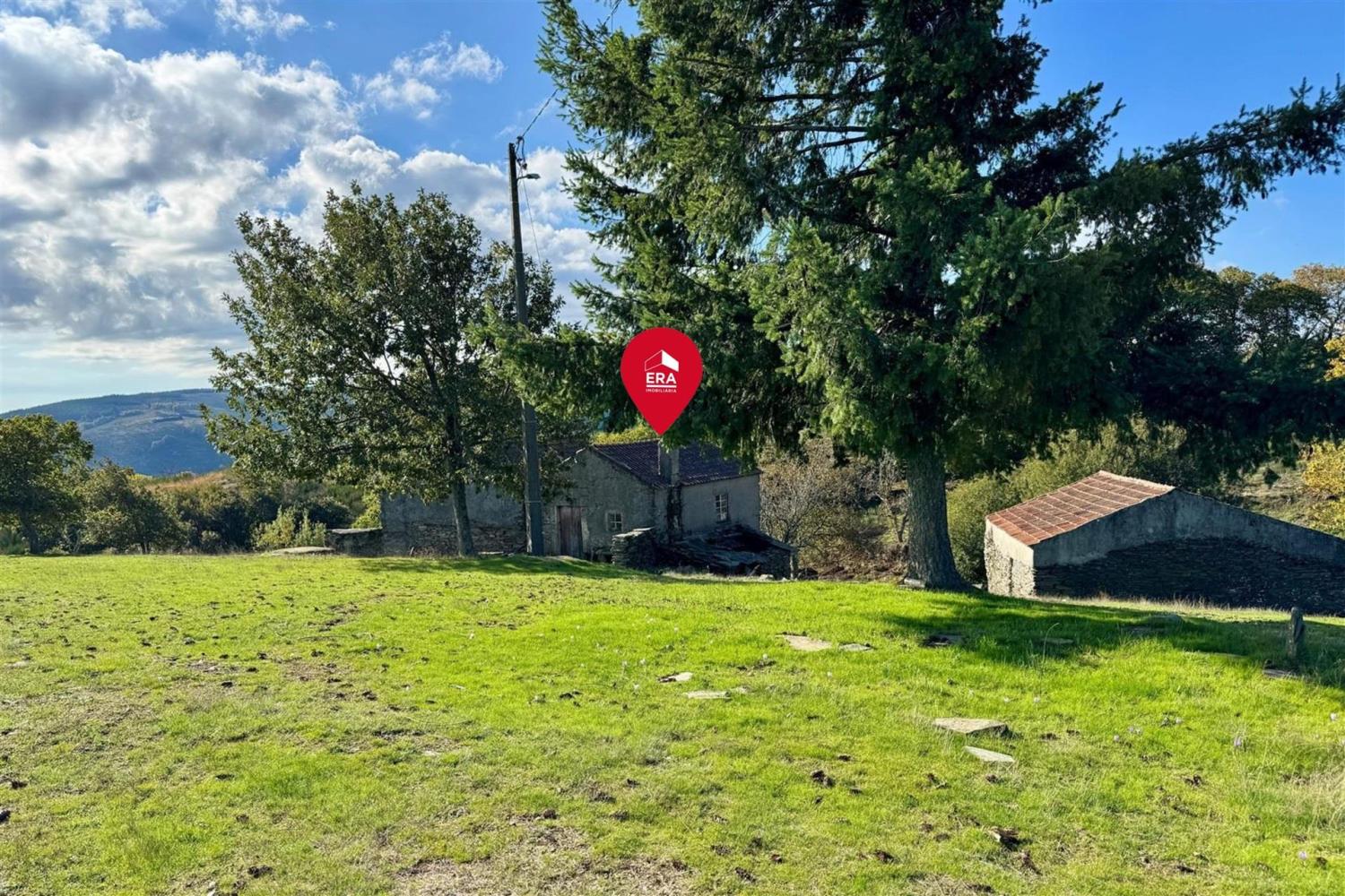  köpa hus på landet Videmonte Guarda 1