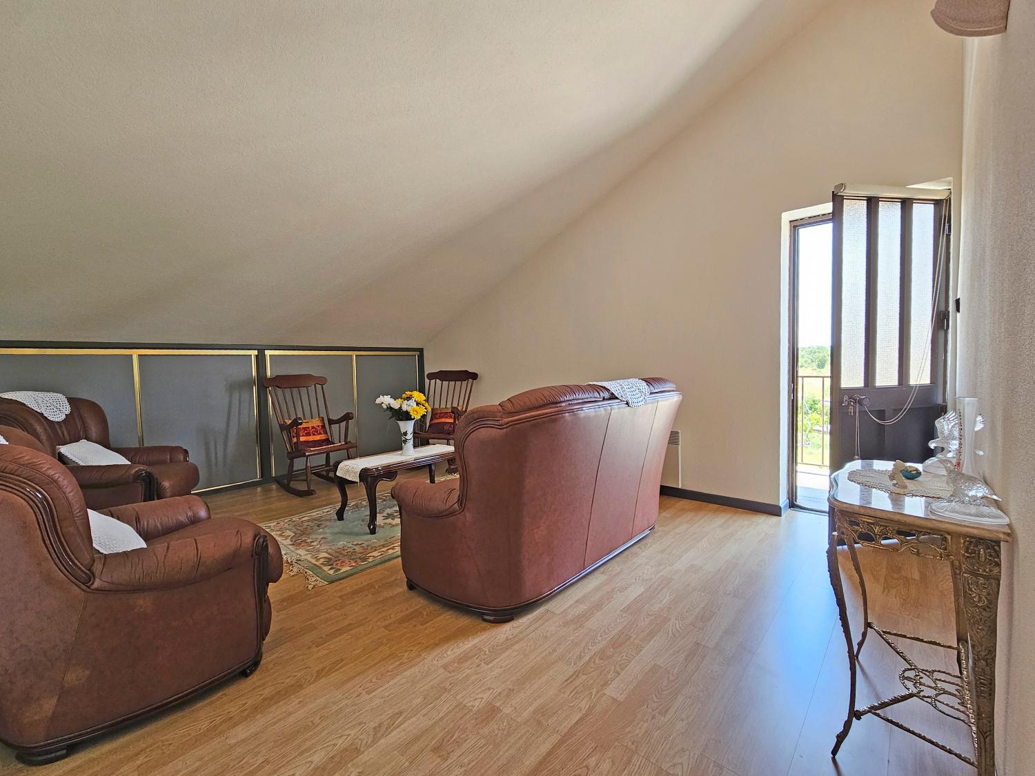  köpa avskilt hus Souro Pires Pinhel 32