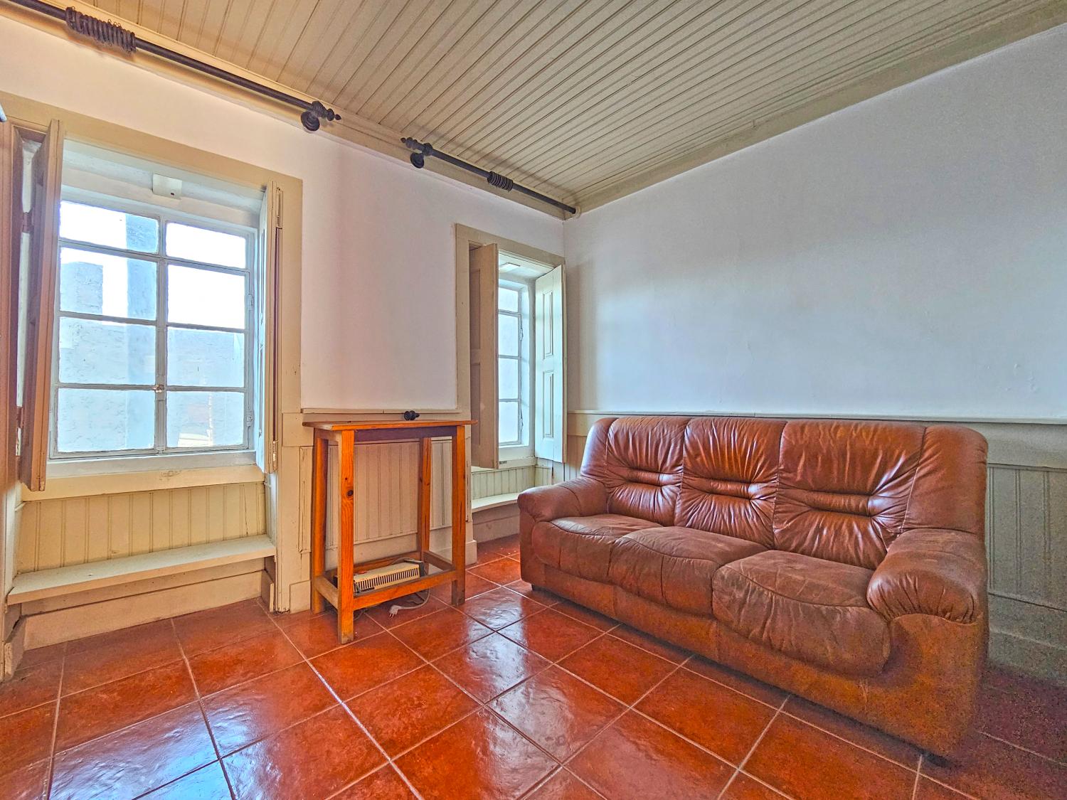  köpa byhus Forno Telheiro Celorico Da Beira 8