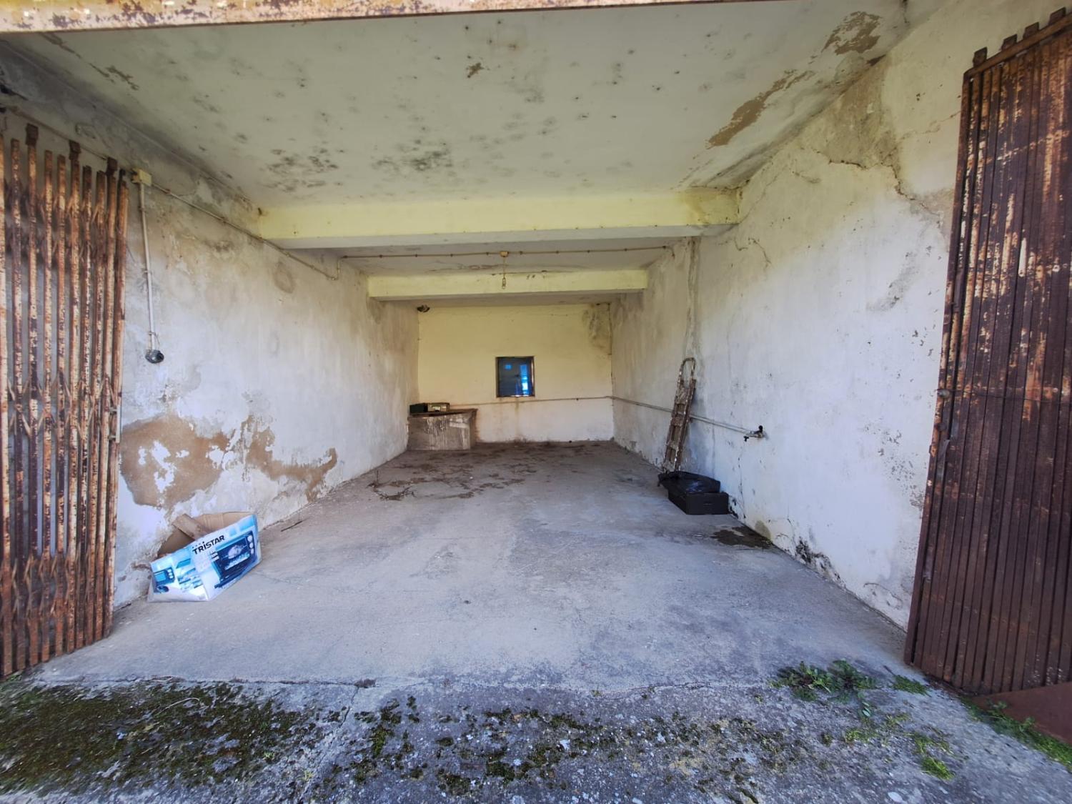  köpa avskilt hus Pai Penela Mêda 24